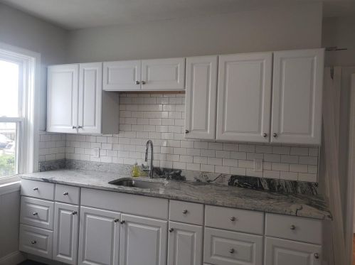 195 Dora St, Providence, RI 02909-3823