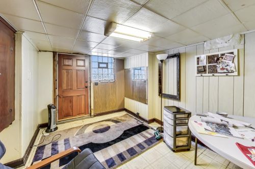 2501 Superior St, Chicago IL 60644-1326 exterior