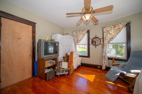 19 5 Ave, Worcester MA 01607-1008 exterior