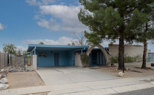 9356 39th St, Tucson, AZ 85730-2145