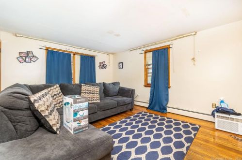 338 Cherry St, New Britain CT 06051-3507 exterior