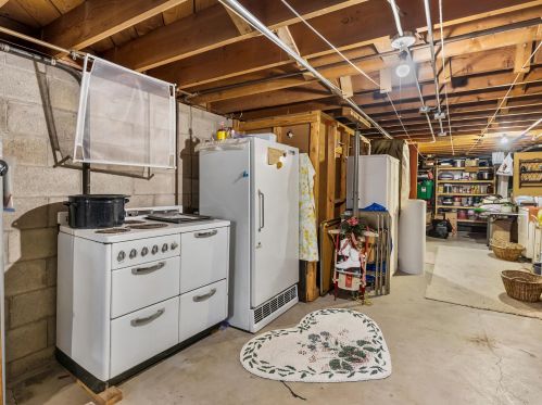 1223 25 St, Manitowoc WI 54220-5522 exterior