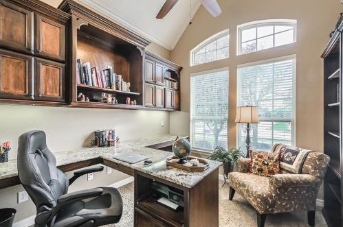 27502 Knox Prairie Ln, Fulshear TX 77441-1147 exterior