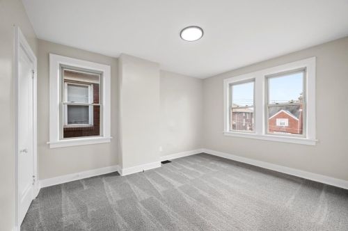 3262 Eastmont Ave, Pittsburgh PA exterior