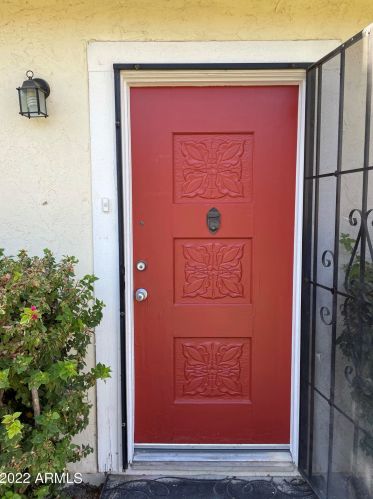 8441 34th Ave, Phoenix AZ 85053-6628 exterior