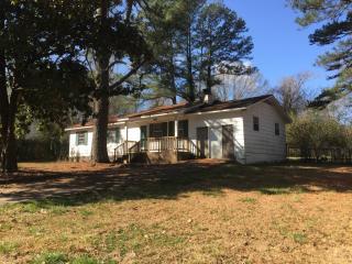 2434 Ormond Dr, Birmingham AL  35215-2816 exterior