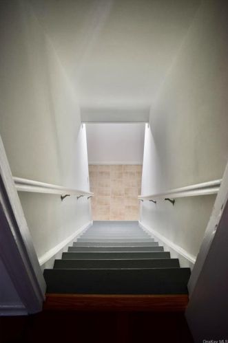 83 Sheridan Ave, Mount Vernon NY 10552-1407 exterior