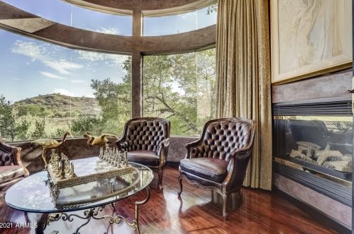 13841 Cyn Dr, Phoenix AZ 85016-2403 exterior