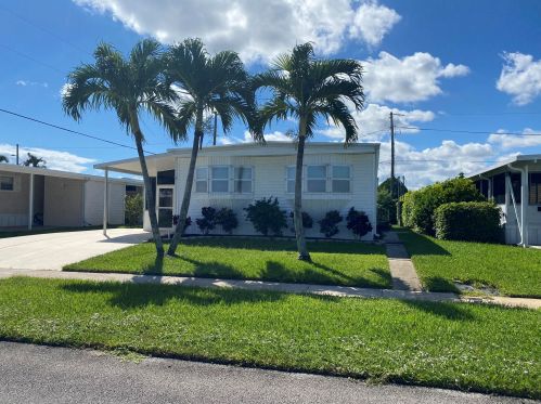 4378 Mockingbird Dr, Boynton Beach, FL 33436-2638