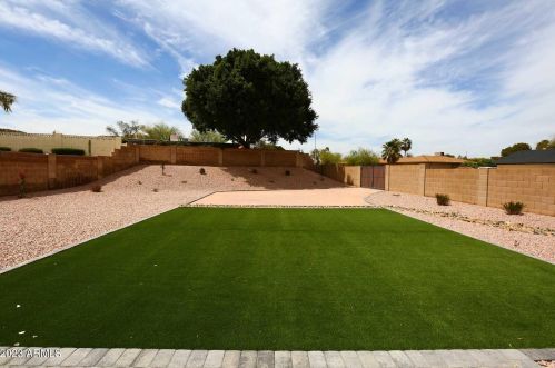 14616 28th Pl, Phoenix AZ  85032-5001 exterior