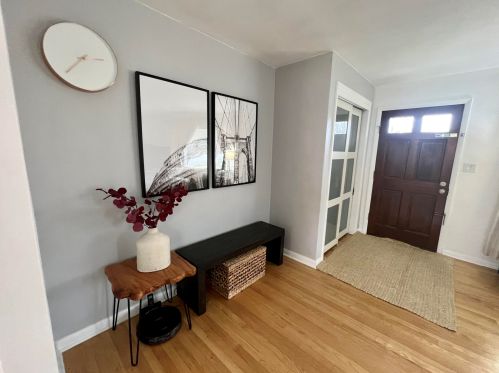 7522 Jackson Dr, Milwaukee WI 53219-2817 exterior