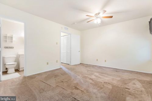 1 Ferris Ct, New Castle DE  19720-5169 exterior