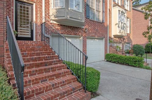 1259 Dunwoody Cv, Atlanta, GA 30338-2307