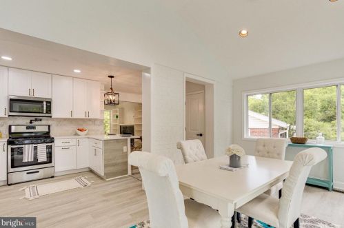 118 Fleetwood Ter, Silver Spring MD  20910-5511 exterior