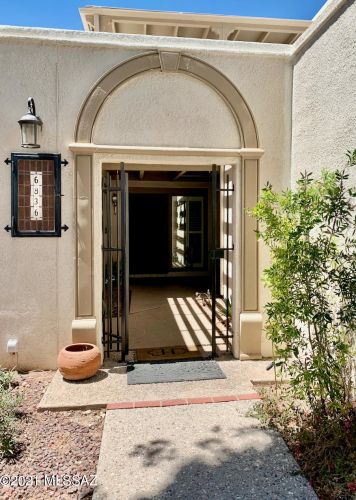 6836 Dorado Ct, Tucson, AZ 85715-4738