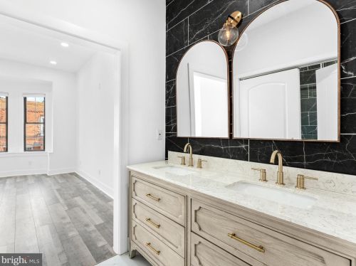 2238 17th St, Philadelphia PA  19132-4403 exterior