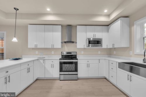 5821 Field Pl, Washington DC exterior