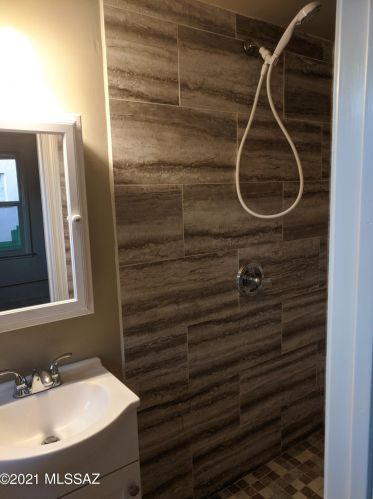 3624 8th Ave, Tucson, AZ 85713-6109