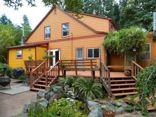 12719 10th Ave, Seattle, WA 98177-4311