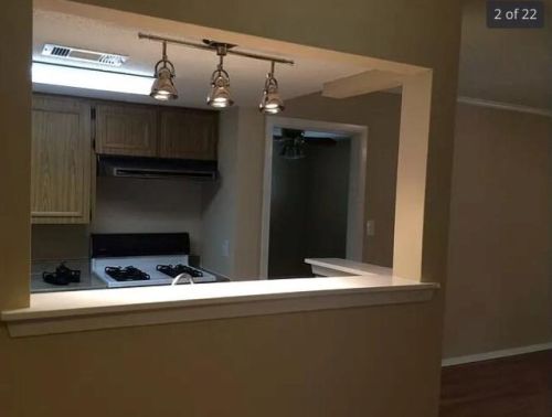 2030 Encino Cir, Austin TX  78723-5715 exterior