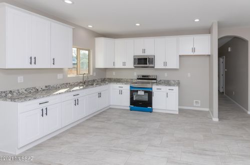 4126 Glenn St, Tucson AZ 85716-2239 exterior