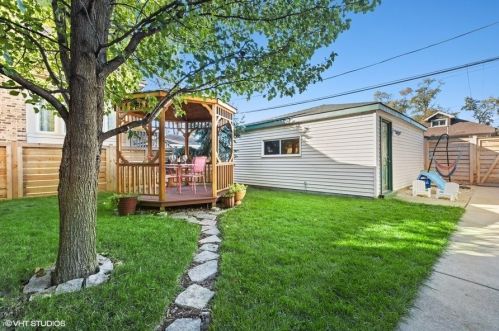 4430 Francisco Ave, Chicago IL 60652-3409 exterior