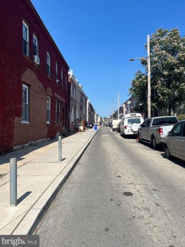 2412 Corlies St, Philadelphia PA 19121-1107 exterior