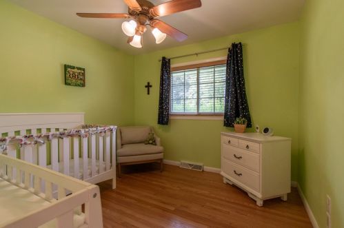 5070 Brookdale Dr, Milwaukee WI exterior