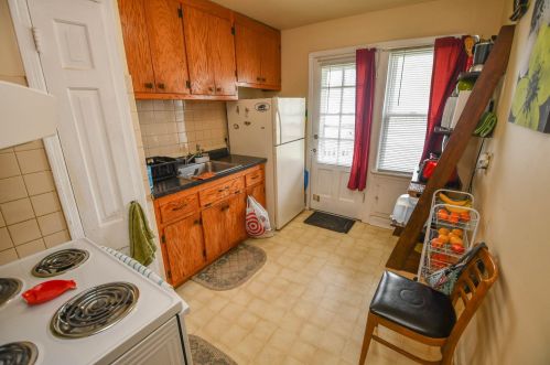 4849 Mohawk Ave, Milwaukee WI 53217-5034 exterior