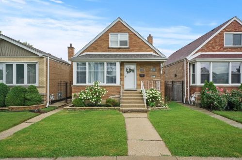 4907 Leamington Ave, Chicago, IL 60638-2134