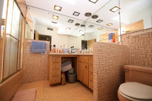 2434 Lorel Ave, Chicago IL 60644-1652 exterior