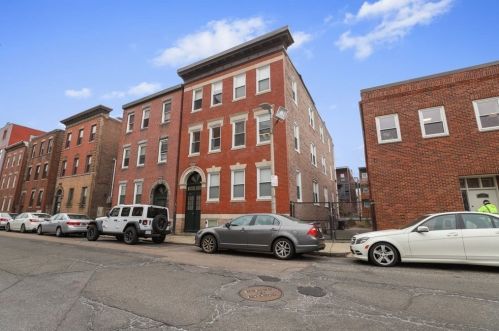 129 Orleans St, Boston MA exterior