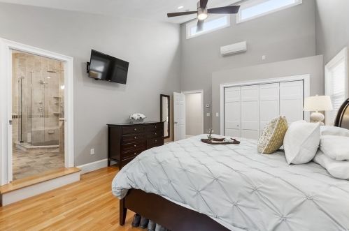 3 Puritan Rd, Salem MA 01970-1227 exterior