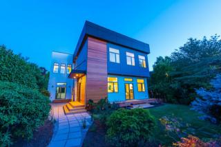 2309 62 St, Seattle WA  98103-5723 exterior