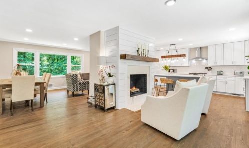 120 Finchley Ct, Atlanta GA  30328-2034 exterior