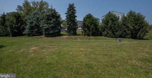 3052 Shepperton Ter, Silver Spring MD  20904-6703 exterior