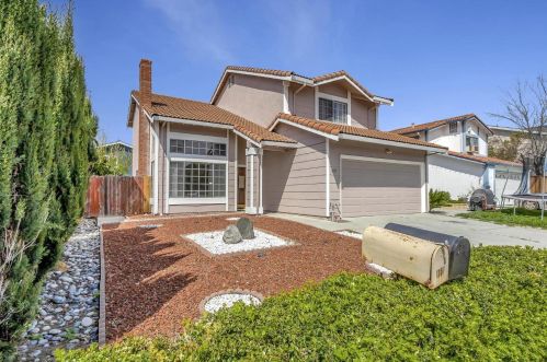 1155 Royal Crest Dr, San Jose, CA 95131-2911