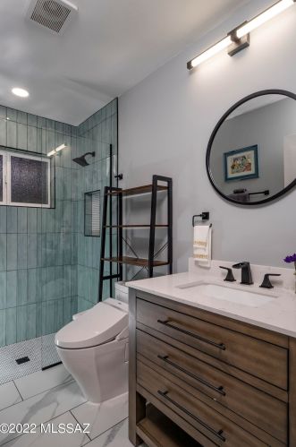 8305 Pima St, Tucson AZ  85715-5219 exterior