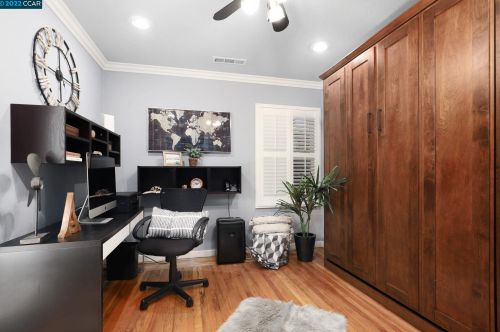 81 Byron Dr, Concord CA 94523-4102 exterior