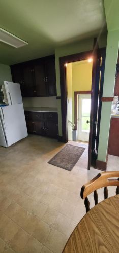 5932 Comstock Ave, Kalamazoo MI 49048-3538 exterior