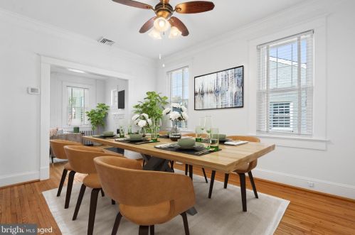 16 Masonic View Ave, Alexandria VA  22301-2204 exterior