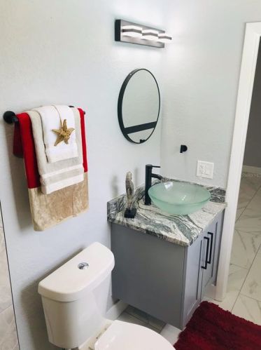 6430 Larmon St, Tampa FL  33634-5018 exterior