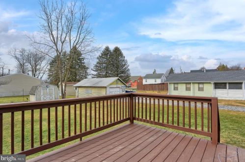 407 Meade Ave, Hanover PA 17331-3622 exterior