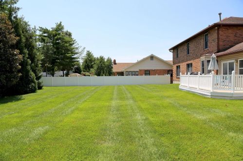 5124 Carriage Trace Dr, Saint Louis MO 63128-3150 exterior