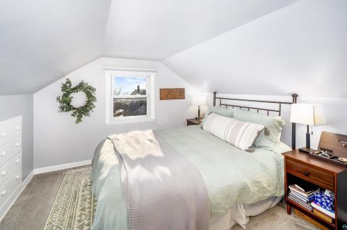 2717 9th St, Duluth MN 55806-1154 exterior