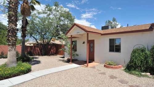 1934 Baxter Dr, Tucson, AZ 85716-3338