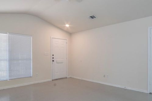 1016 Catalpa St, Austin TX  78702-1920 exterior