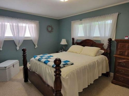 1849 Lawnel Ave, Meskegon MI 49441-3743 exterior