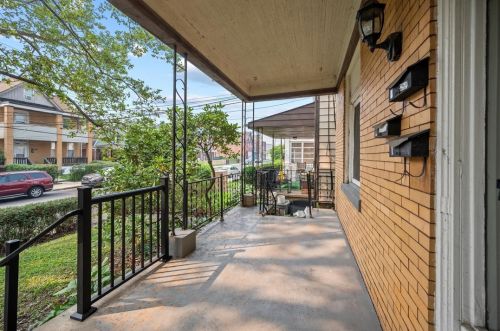 7344 Denniston Ave, Pittsburgh, PA 15218-2527