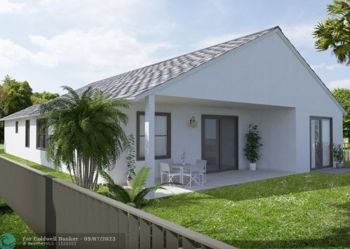 4650 Pearl St, Fort Pierce FL 34953-6754 exterior